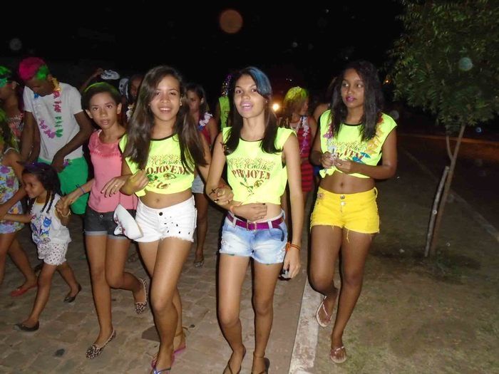 Crianças, adolescentes e idosos do SCFV caem na folia às vésperas do carnaval - Imagem 49