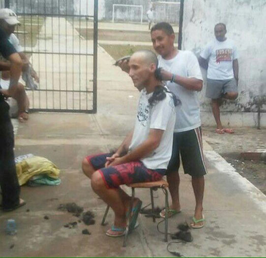 Ex-prefeito de Esperantina, Felipe Santolia é preso  - Imagem 1