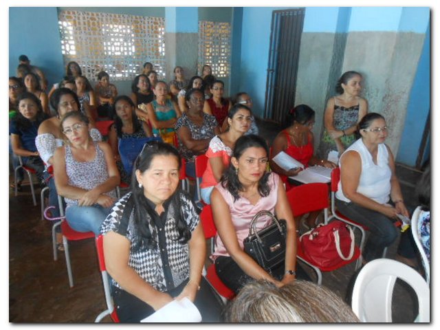 Secretária de Educação realizou um Encontro Pedagógico com os professores da rede municipal de ensino - Imagem 7