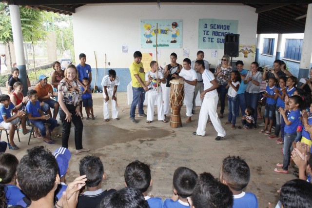 Prefeita reforça compromisso com educação na abertura do período letivo em Miguel Alves - Imagem 7
