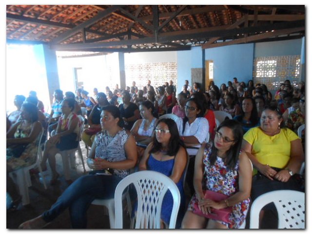 Secretária de Educação realizou um Encontro Pedagógico com os professores da rede municipal de ensino - Imagem 6