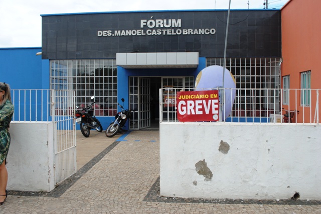 Funcionários do Fórum de Campo Maior aderem a greve - Imagem 1