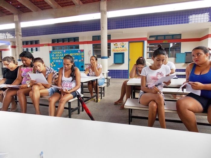 Enfermeira e Nutricionista falam da Implementação do NutriSUS às mães dos alunos da Creche Proinfância - Imagem 6