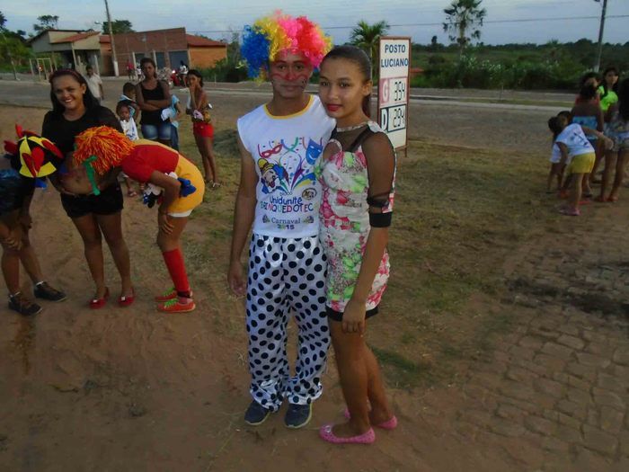 Crianças, adolescentes e idosos do SCFV caem na folia às vésperas do carnaval - Imagem 8