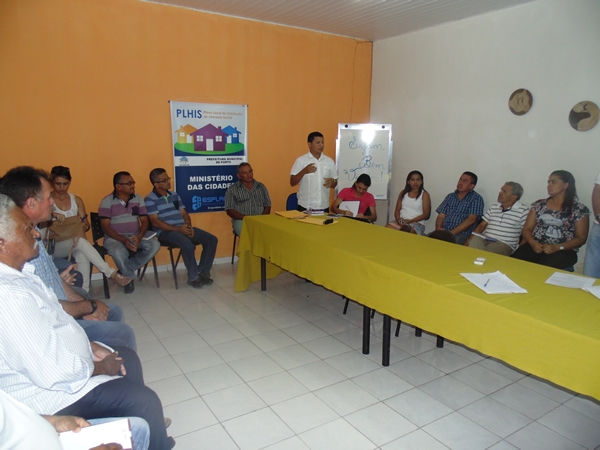 Prefeitura de Porto realiza reunião do PLHIS - Imagem 13