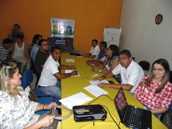 Prefeitura de Porto realiza reunião do PLHIS - Imagem 6