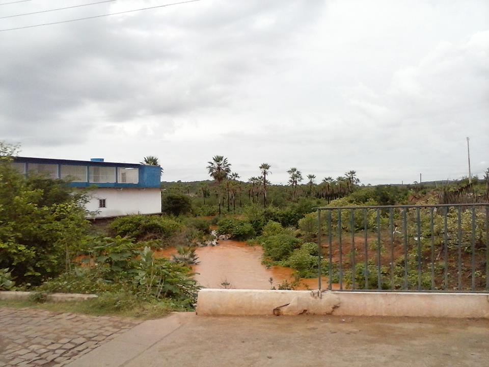 Chuva abençoada em Itainópolis
