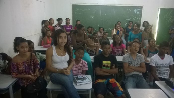 Palestra direcionada à adolescentes hoje na Unidade Escolar Antônio Gramoza - Imagem 1