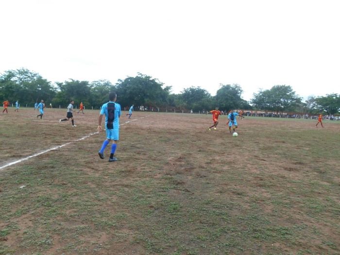 Abertura do Campeonato Municipal de Futebol 2015 em Francinópolis - Imagem 35