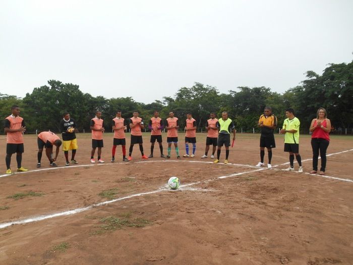 Abertura do Campeonato Municipal de Futebol 2015 em Francinópolis - Imagem 17