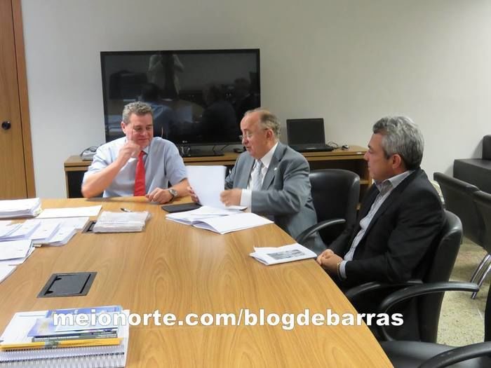 Prefeito Edílson Capote e Deputado Júlio Cesar vão à Brasília em busca de recursos - Imagem 1