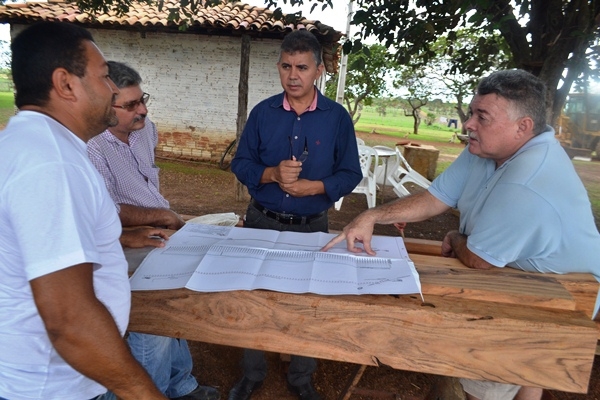 VIVA CAMPO MAIOR: Shows, paraquedismo, cavalgada e exposição de carros - Imagem 1