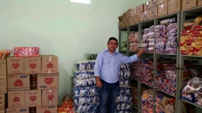 Educação garante estoque de merenda para inicio das aulas em Campo Maior  - Imagem 1