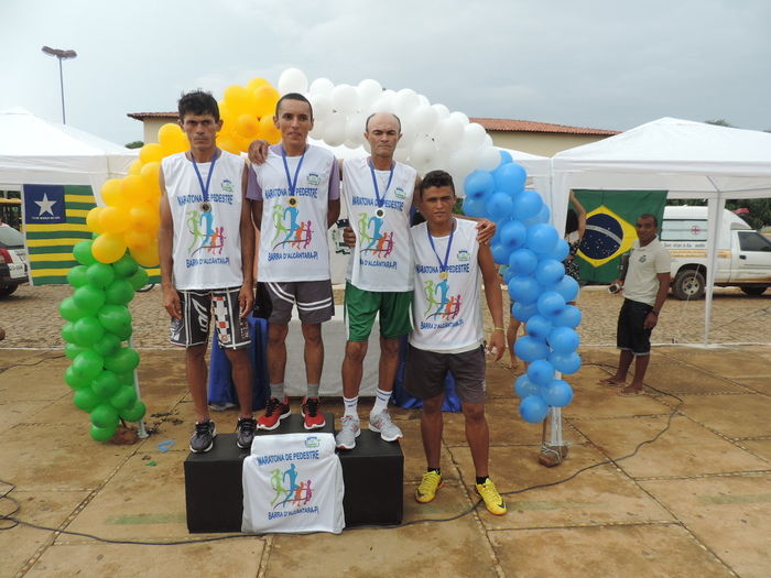 Prefeitura realiza maratona durante aniversário da cidade - Imagem 15