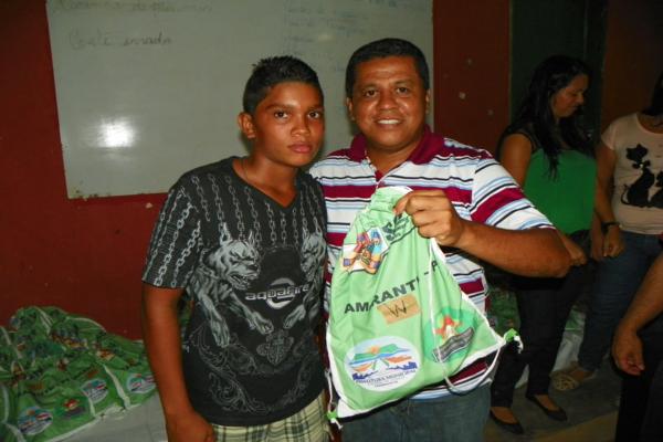 Assistência Social de Amarante entrega kit aos adolescentes do serviço de convivência e fortalecimento de vínculos - Imagem 24