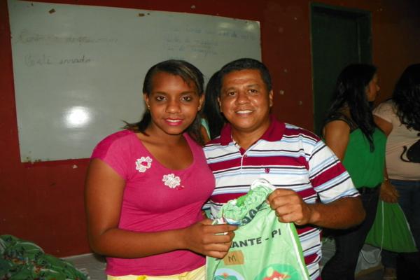 Assistência Social de Amarante entrega kit aos adolescentes do serviço de convivência e fortalecimento de vínculos - Imagem 30