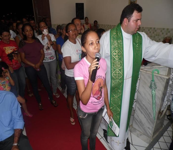 Pe. Miguel Junior toma posse como novo padre de Elesbão Veloso  - Imagem 20