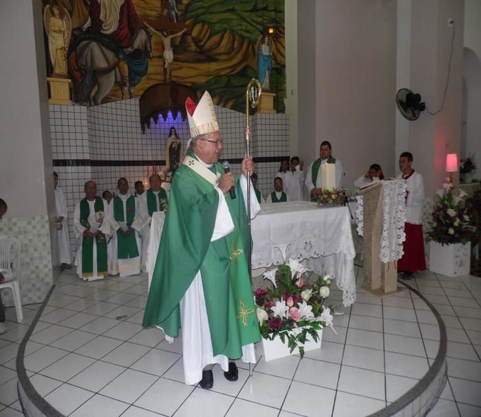Pe. Miguel Junior toma posse como novo padre de Elesbão Veloso  - Imagem 9