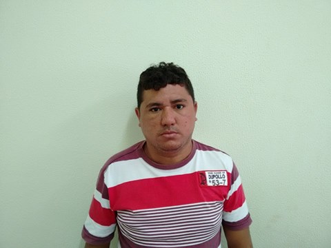 Polícia Civil prende dupla e recupera moto tomada de assalto - Imagem 2