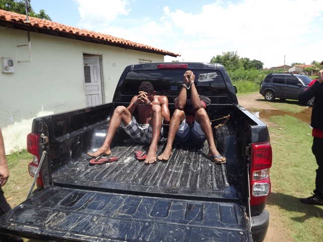 Polícia prende traficante e apreende drogas e dinheiro - Imagem 5