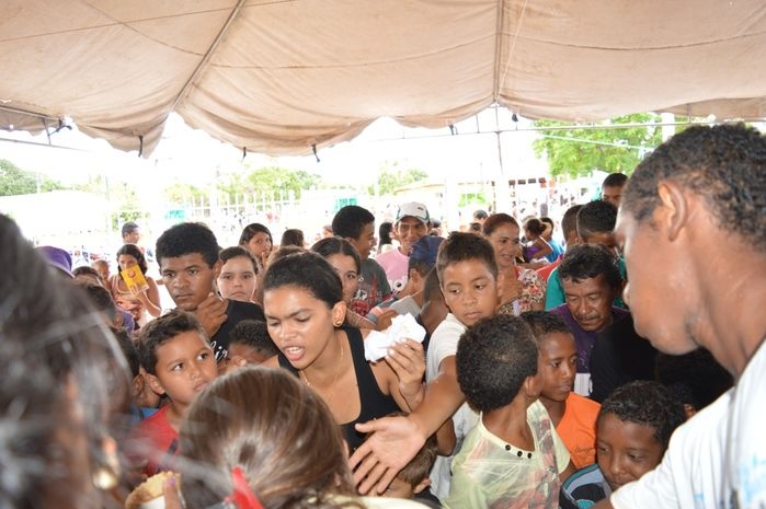 Nota aniversário da cidade II -  Momento das apresentações artísticas na Praça - Imagem 12