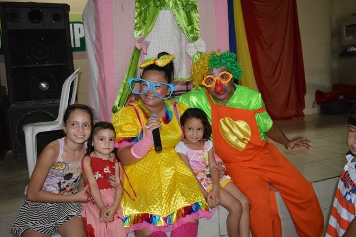 Prefeitura realizou show infantil  com a animadora com a Pitchuquinha e Pitchucão - Imagem 36