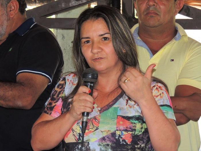 Inauguração na Zona Rural teve a participação do povo, parceiros, secretários, asessores e até vereador de oposição - Imagem 26