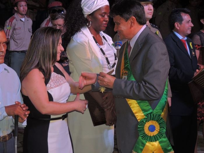 Prefeita Neuma Café é homenageada com medalha durante comemoração dos 192 anos da Batalha do Jenipapo - Imagem 57