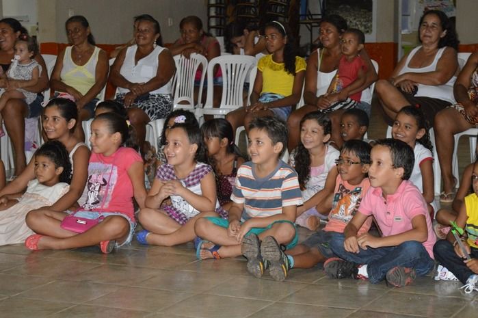 Prefeitura realizou show infantil  com a animadora com a Pitchuquinha e Pitchucão - Imagem 9