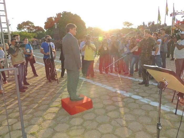 Prefeita Neuma Café é homenageada com medalha durante comemoração dos 192 anos da Batalha do Jenipapo - Imagem 24