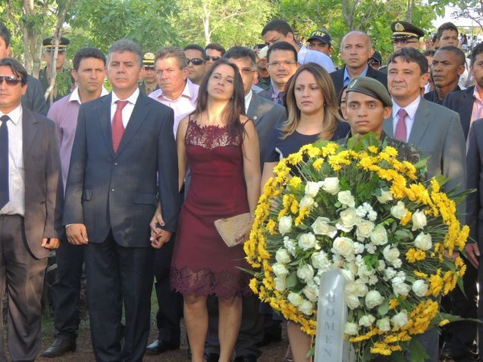 Prefeita Neuma Café é homenageada com medalha durante comemoração dos 192 anos da Batalha do Jenipapo - Imagem 10