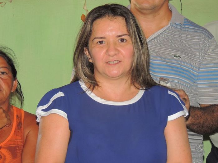 Prefeita Neuma Café entrega as comunidades Pilões e Porteiras II sistema de abastecimento de água - Imagem 13