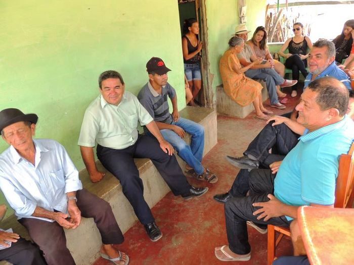 Prefeita Neuma Café entrega as comunidades Pilões e Porteiras II sistema de abastecimento de água - Imagem 2