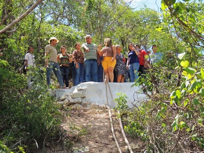 Prefeita Neuma Café entrega as comunidades Pilões e Porteiras II sistema de abastecimento de água - Imagem 51