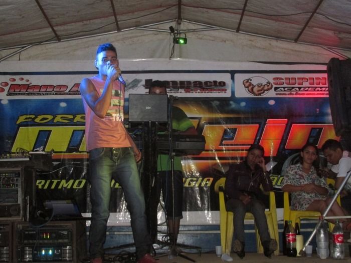 Leilão teve uma Arrecardação de quase dois mil Reais no Residencial Novo Horizonte  - Imagem 28