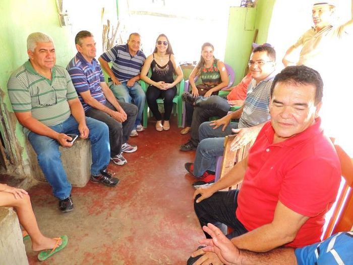 Prefeita Neuma Café entrega as comunidades Pilões e Porteiras II sistema de abastecimento de água - Imagem 8