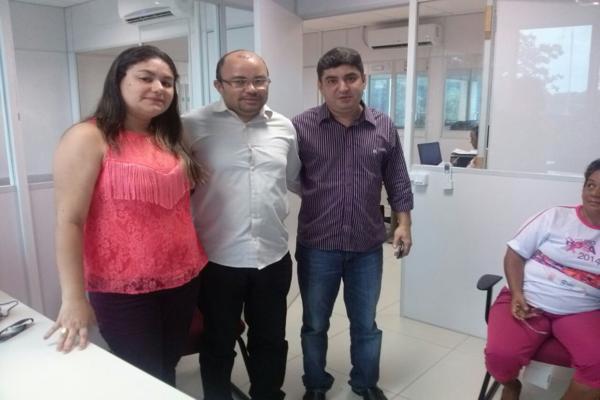 Dr. Luís Antônio assume direção do Hospital Regional de Amarante  - Imagem 2