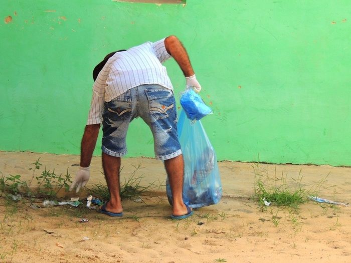 Milton Brandão realiza operação de limpeza no combate a Dengue - Imagem 6