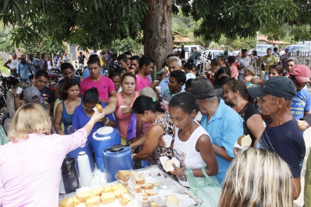 Famílias da zona rural de Miguel Alves são beneficiadas com cisternas - Imagem 16