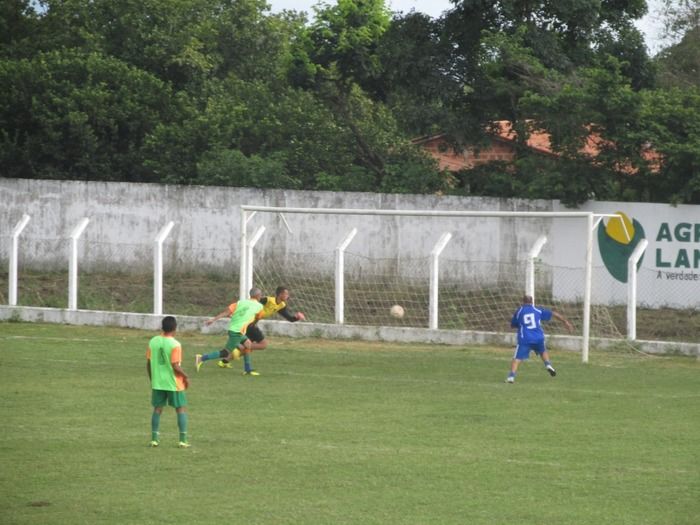 Elesbão Veloso vence na 2ª Rodada do Campeonato dos quarentões em Agricolândia - Imagem 13