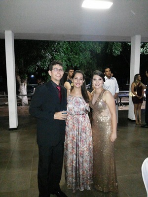 Os mais novos Engenheiros Civis Bruno Marinho e Laíza Mendonça realizam baile de formatura na AABB de Teresina - Imagem 5