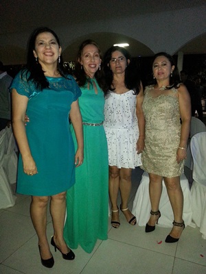 Os mais novos Engenheiros Civis Bruno Marinho e Laíza Mendonça realizam baile de formatura na AABB de Teresina - Imagem 24