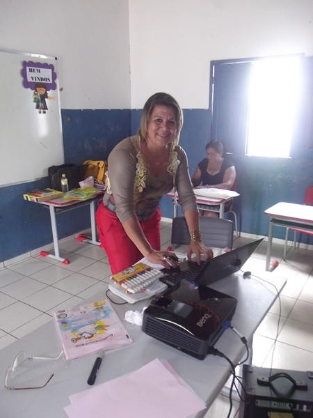 Secretaria de Educação realiza encontro preparatório para Jornada Pedagógica 2015. - Imagem 16