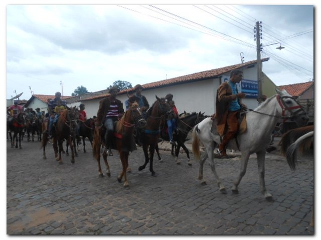 Comunidade inhumense participou ativamente das atividades religiosas do Festejo de São José 2015 - Imagem 32