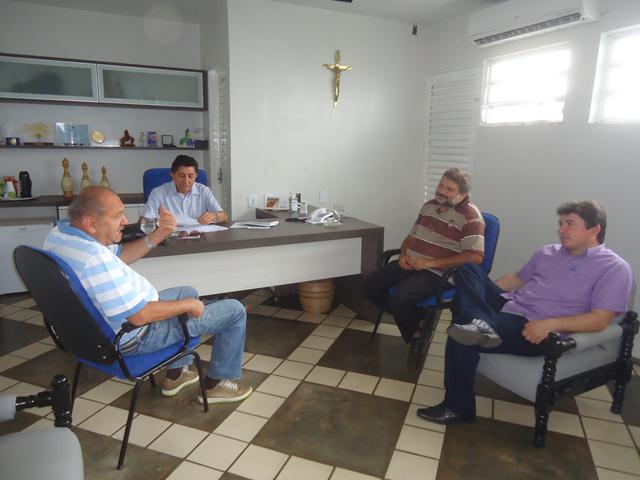 Dr. Zé Maria Reuniu-se com o Dep.Fernando Monteiro - Imagem 3