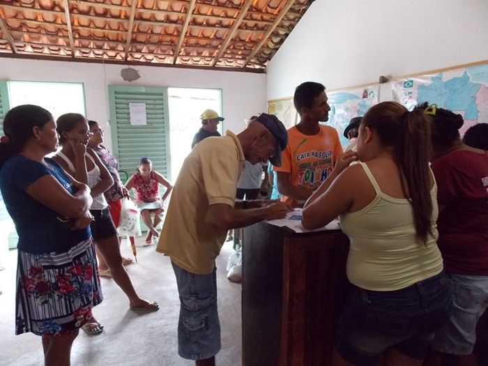 Secretaria Municipal de Agricultura faz entrega das sementes de feijão para os agricultores  - Imagem 6