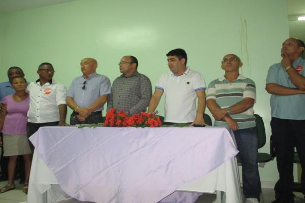 Toma posse o novo diretor do Hospital Regional Dr. Francisco Ayres Cavalcante - Imagem 53