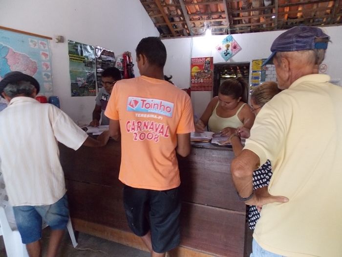 Secretaria Municipal de Agricultura faz entrega das sementes de feijão para os agricultores  - Imagem 2