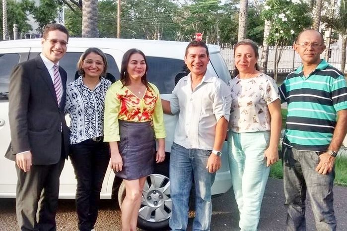Prefeita de Esperantina recebe veiculo novo para o conselho Tutelar do município - Imagem 1