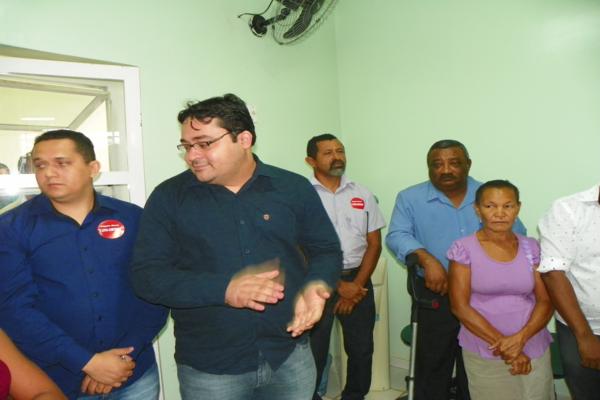 Toma posse o novo diretor do Hospital Regional Dr. Francisco Ayres Cavalcante - Imagem 27